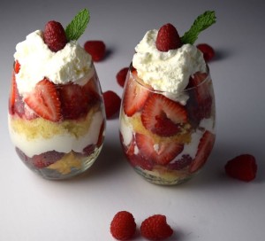 Easy Lemon Berry Trifle